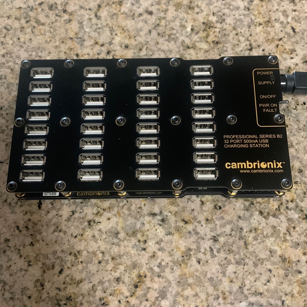 Datamation/Cambrionix 32 Port 500mA USB Charging Board Series B2